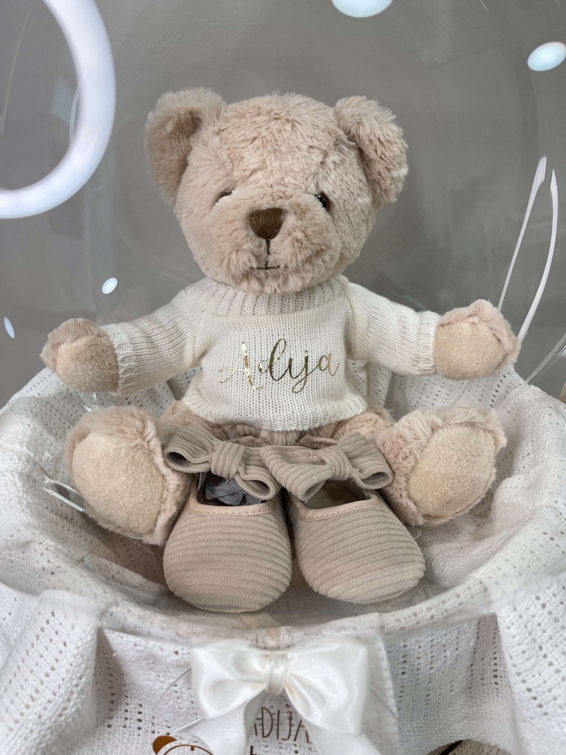 Kūdikio dovana “Mano pirmasis meškutis” su mergaitiškais batukais - Image 4