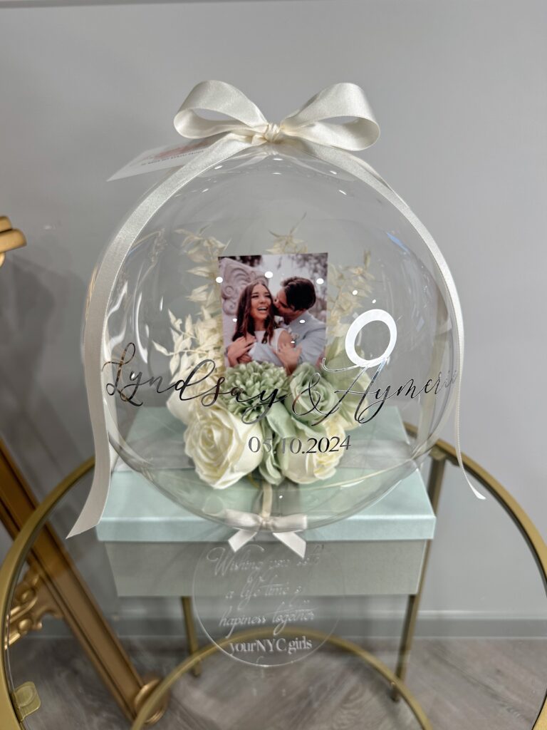 Vestuvių progos sveikinimai dovana personalizuota dėžutė